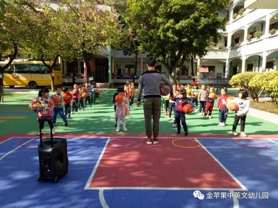 商业幼儿园--冬天里的篮球课