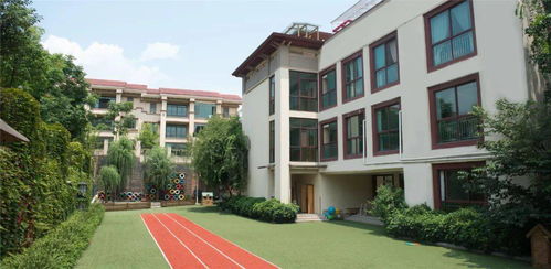 成都市一级幼儿园群 里,又多了四颗金苹果