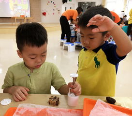 金苹果幼儿园──巧手做月饼,快乐迎中秋