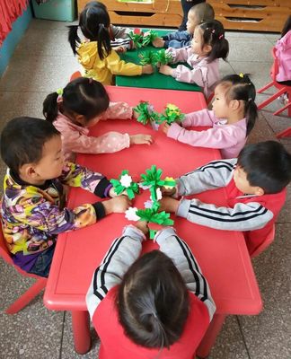金苹果幼儿园母亲节活动