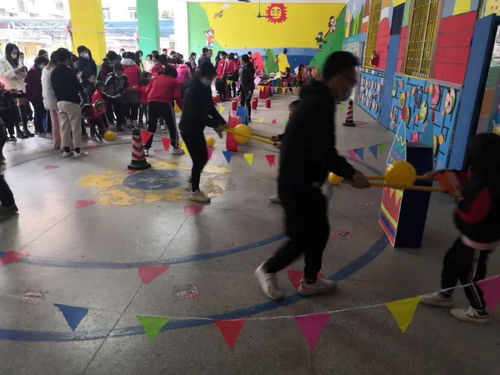 喜气洋洋庆元旦,欢天喜地迎新年 金苹果中英文第六幼儿园