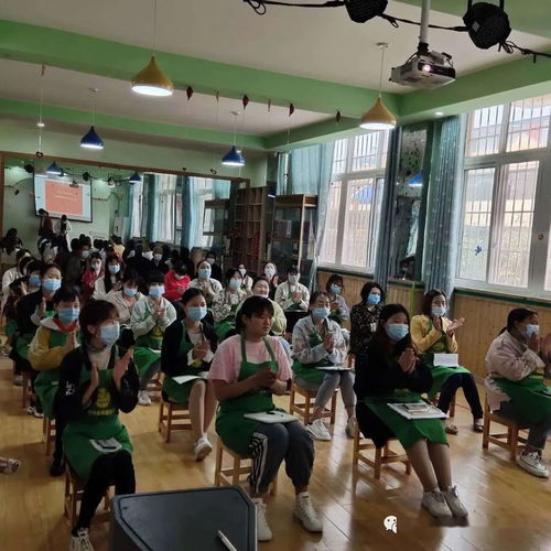 内乡县金苹果幼儿园复工启动大会暨防控演练培训